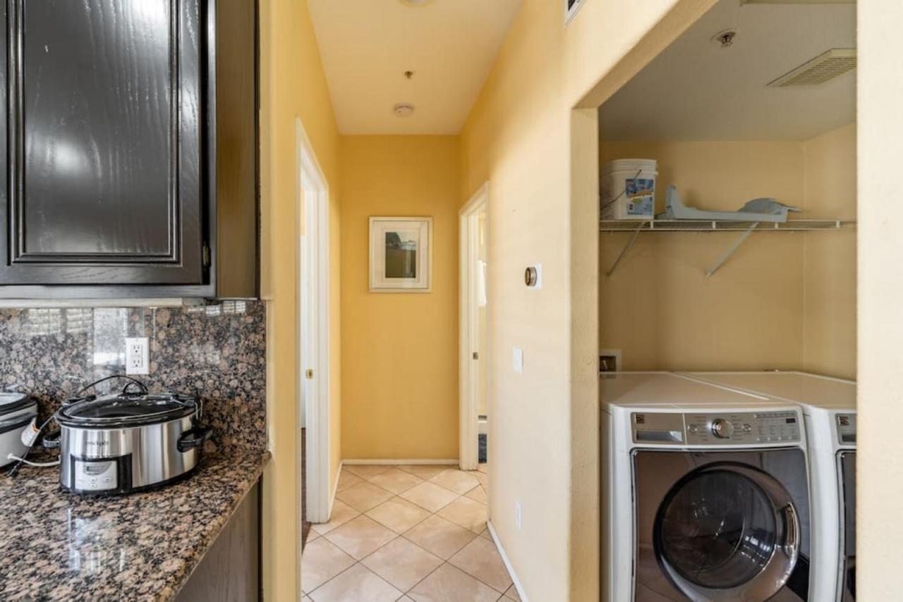 Family-Friendly 4Br Home - Spacious - Great Location Fontana Kültér fotó